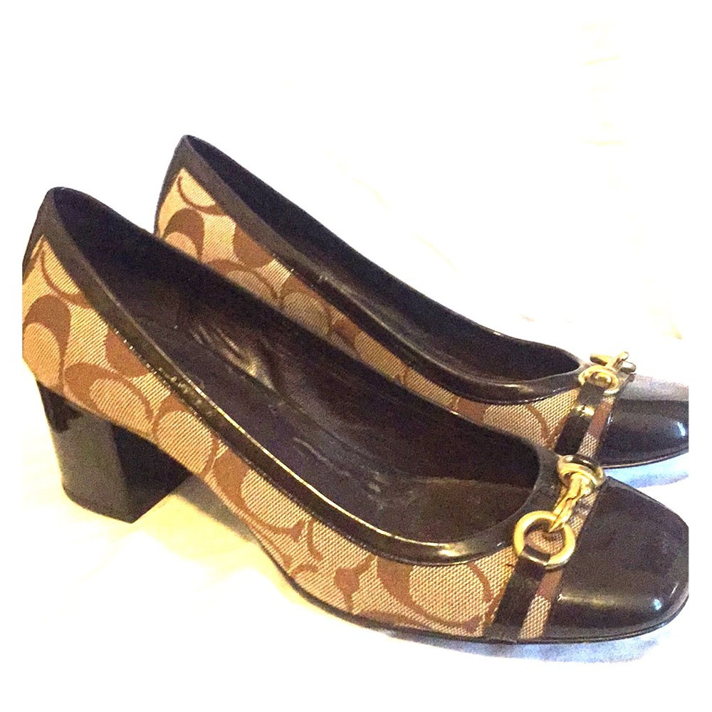 Coach Shoes 1.5” Kitten Heel Mary Janes Fit 6/6.5
